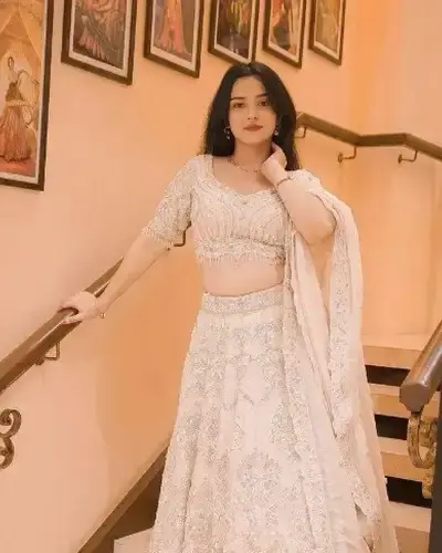 Escort Kolhapur